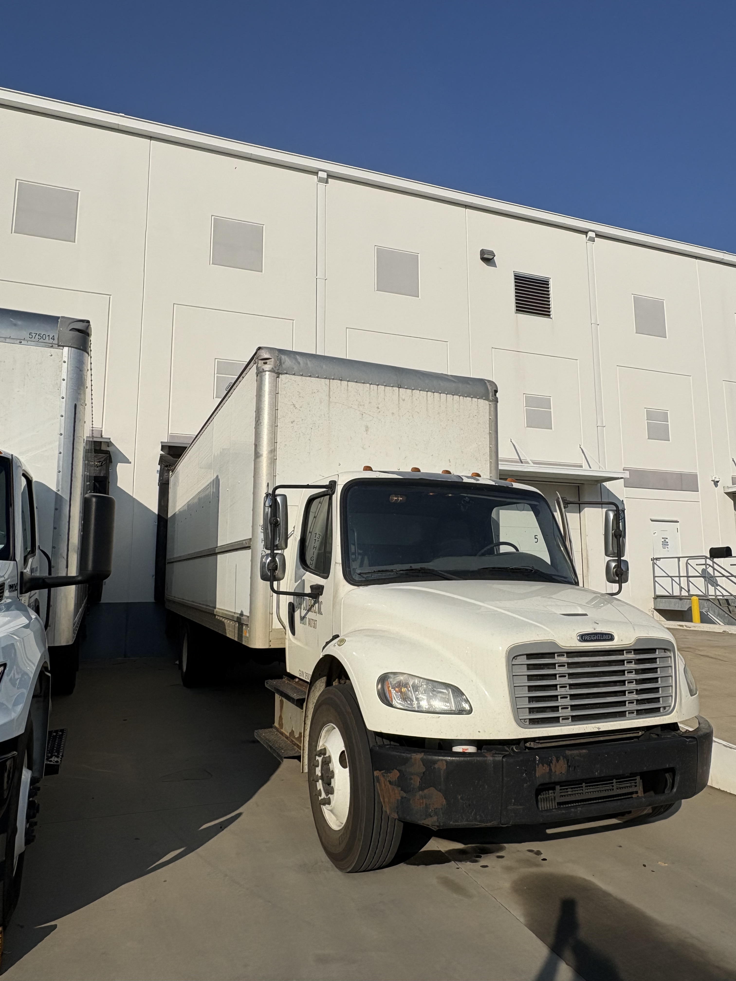 2015 FREIGHTLINER BUSINESS CLASS M2 106 in Belmont, NC
