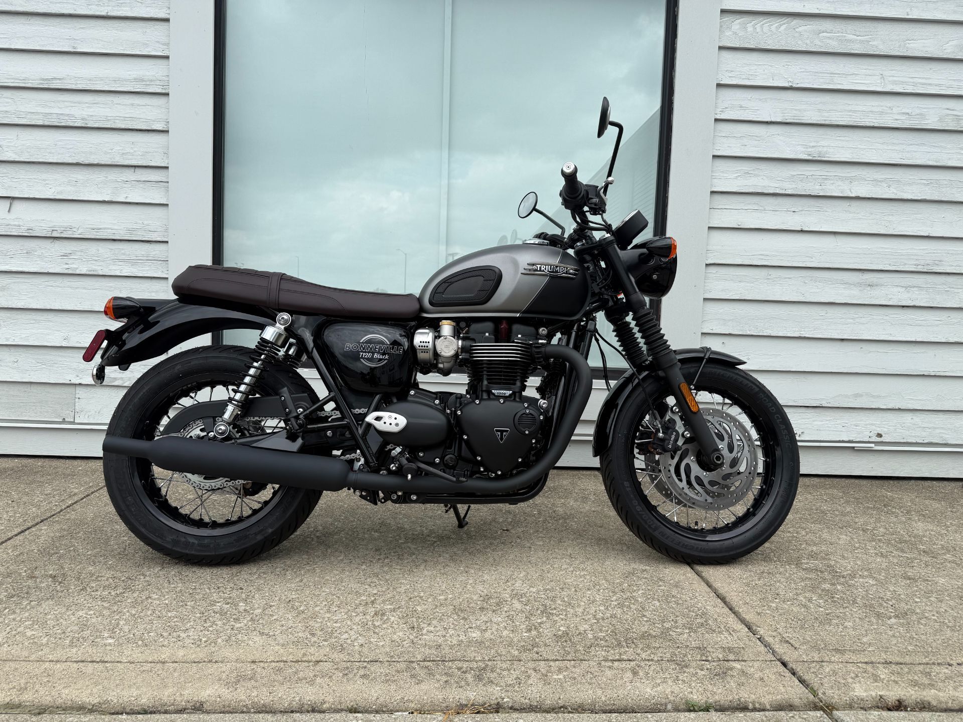 2026 Triumph Bonneville T120 Black BLACK in Columbus, OH