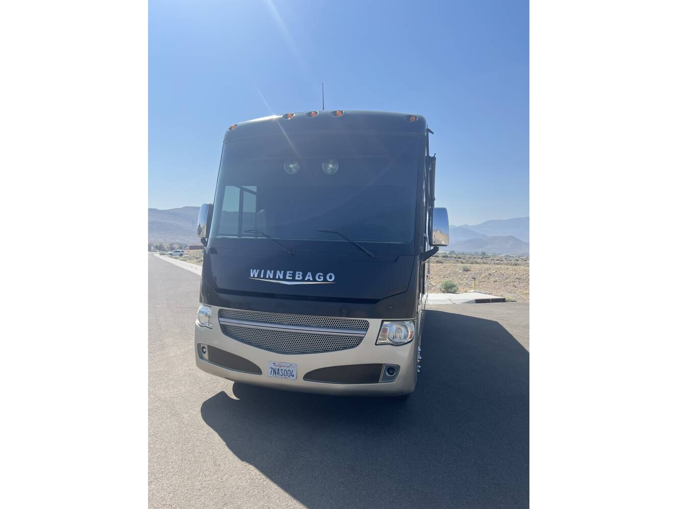 A photo of this 2015 Winnebago ADVENTURER 35P