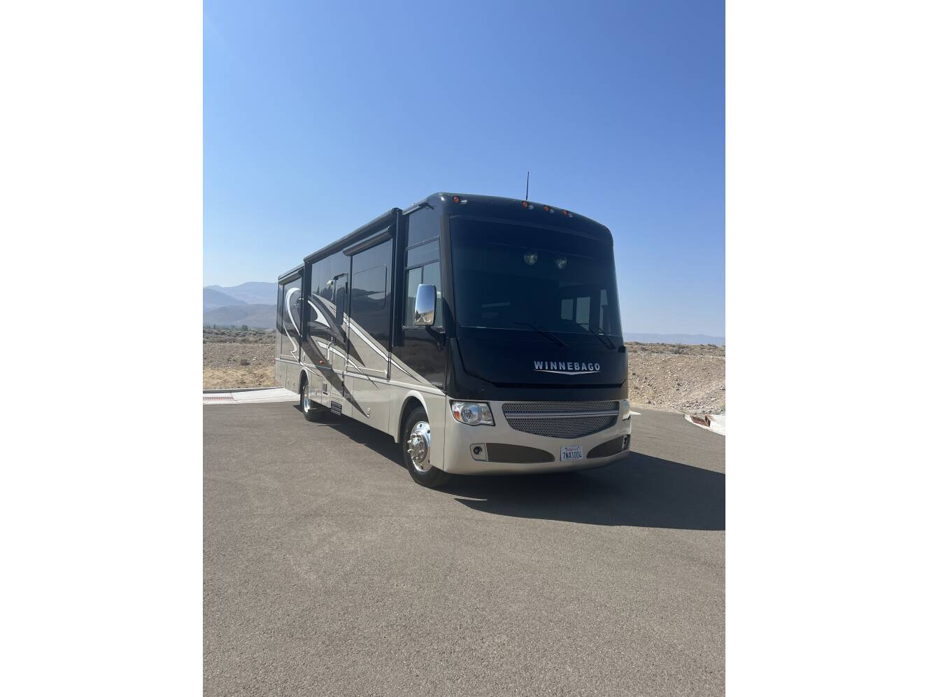 A photo of this 2015 Winnebago ADVENTURER 35P