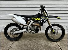 Triumph TF 250‑X Featured in James Bond Game 007 First Light image