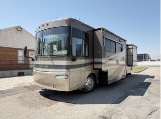 2005 WINNEBAGO JOURNEY 34H