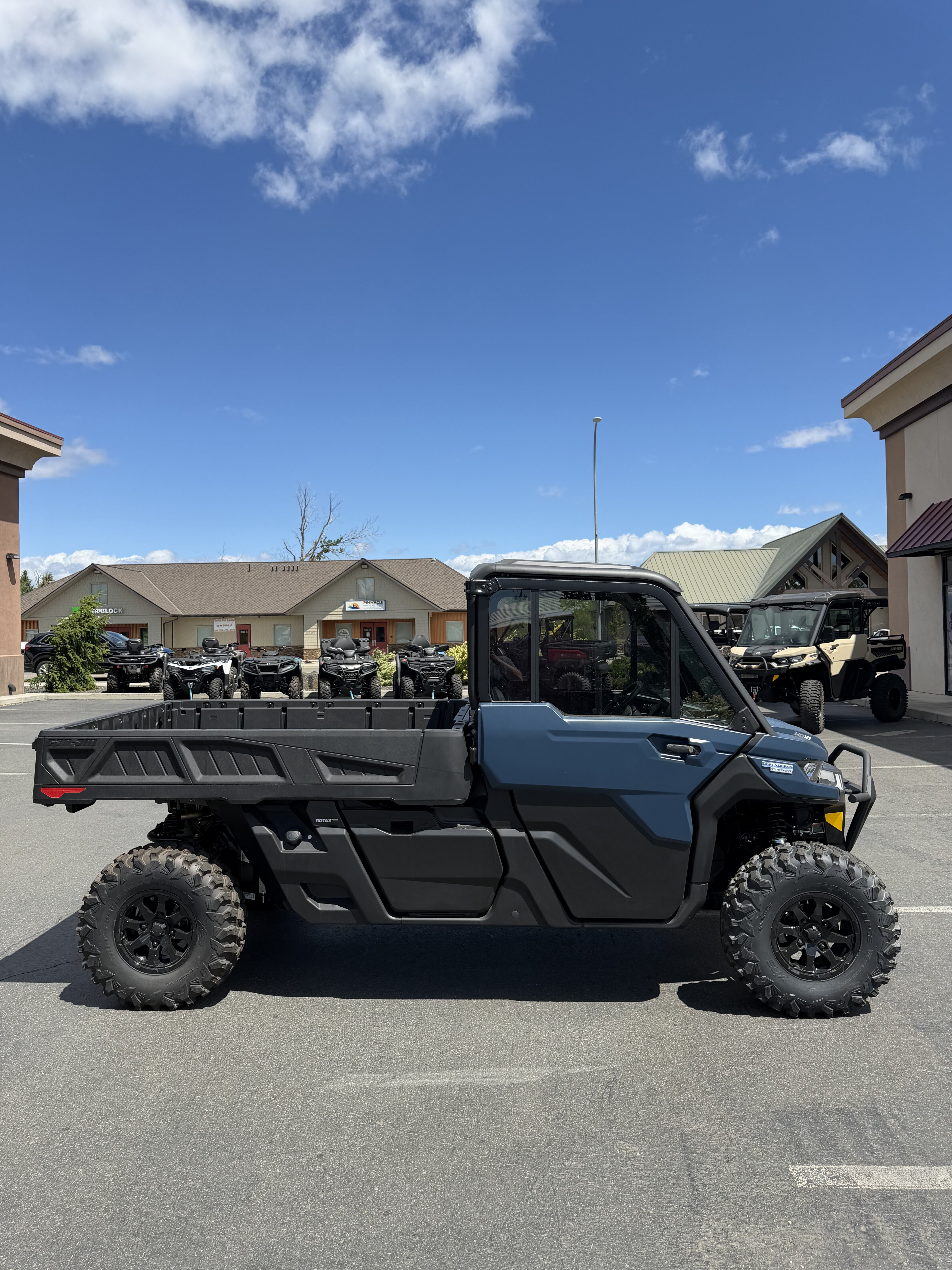 2026 Can-Am Defender PRO Limited UTV/Utility ATV