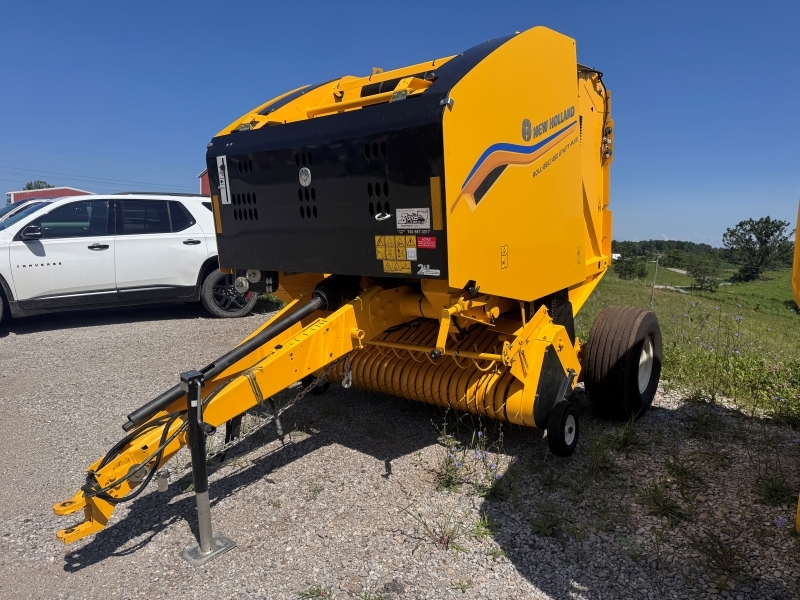 2026 NEW HOLLAND ROLL-BELT 450 UTILITY PLUS in Lewisville, OH
