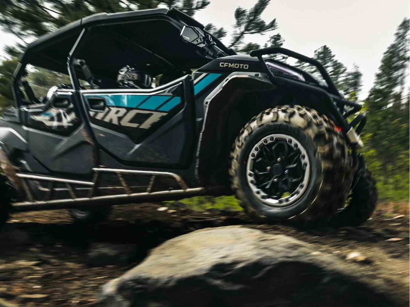 A photo of this 2026 CFMOTO ZForce 950 Sport-4