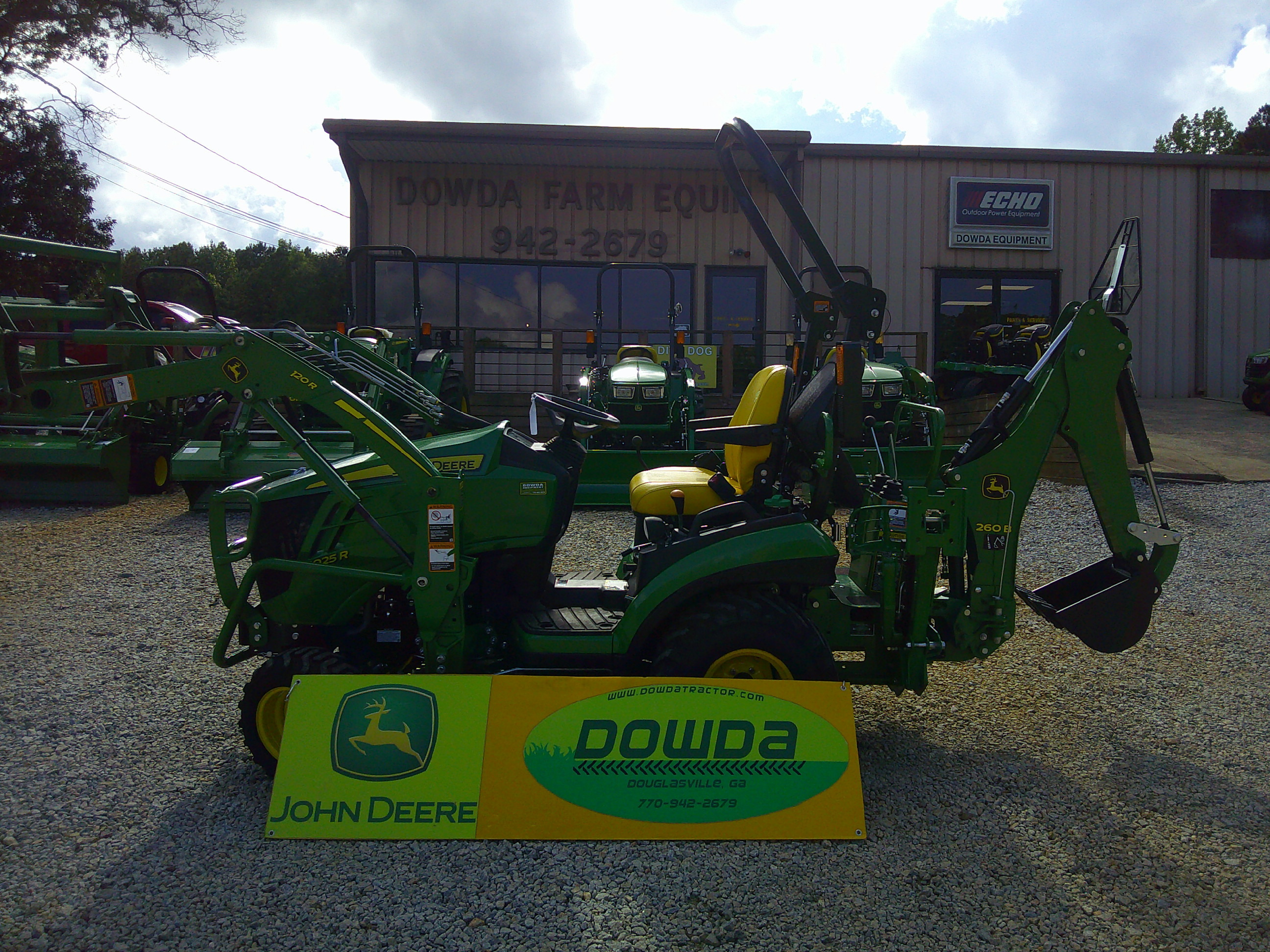2021 JOHN DEERE 1025R in Douglasville, GA