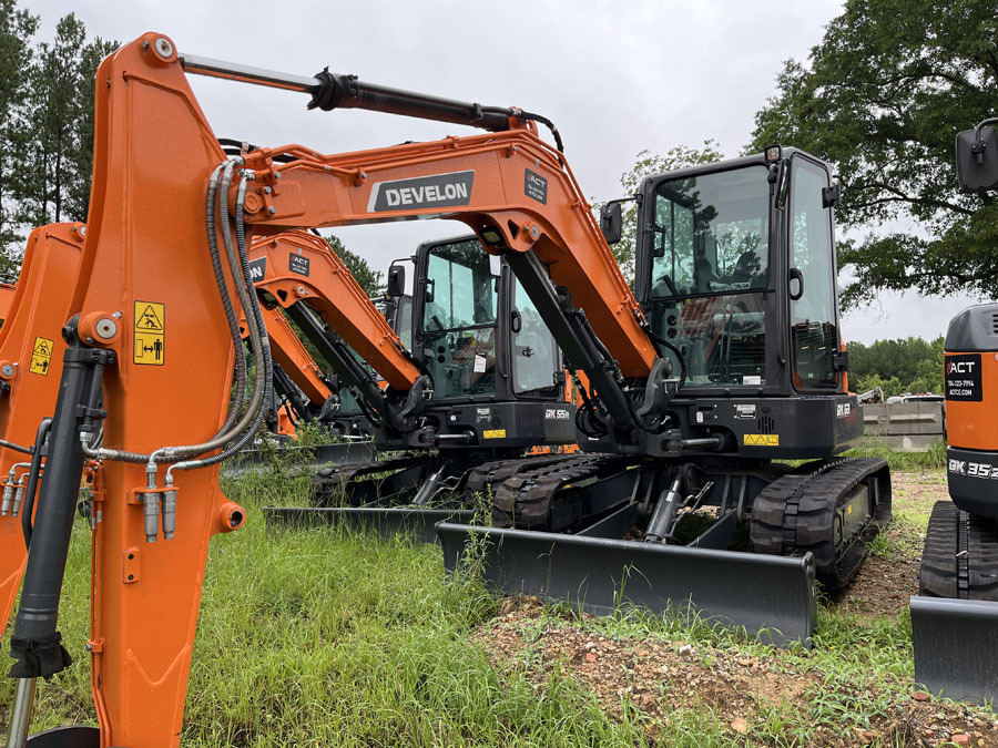 2023 DEVELON DX63-7 US41 in Clayton, NC