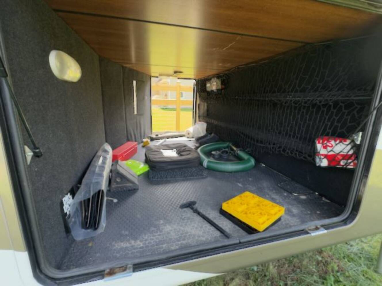 A photo of this 2016 Redwood REDWOOD 31SL