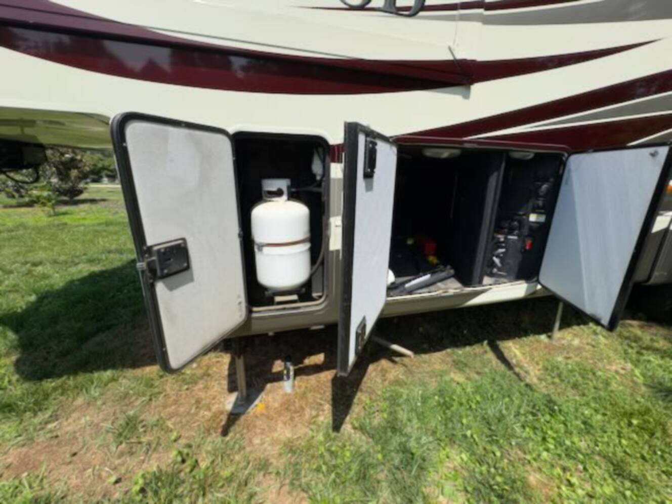 A photo of this 2016 Redwood REDWOOD 31SL