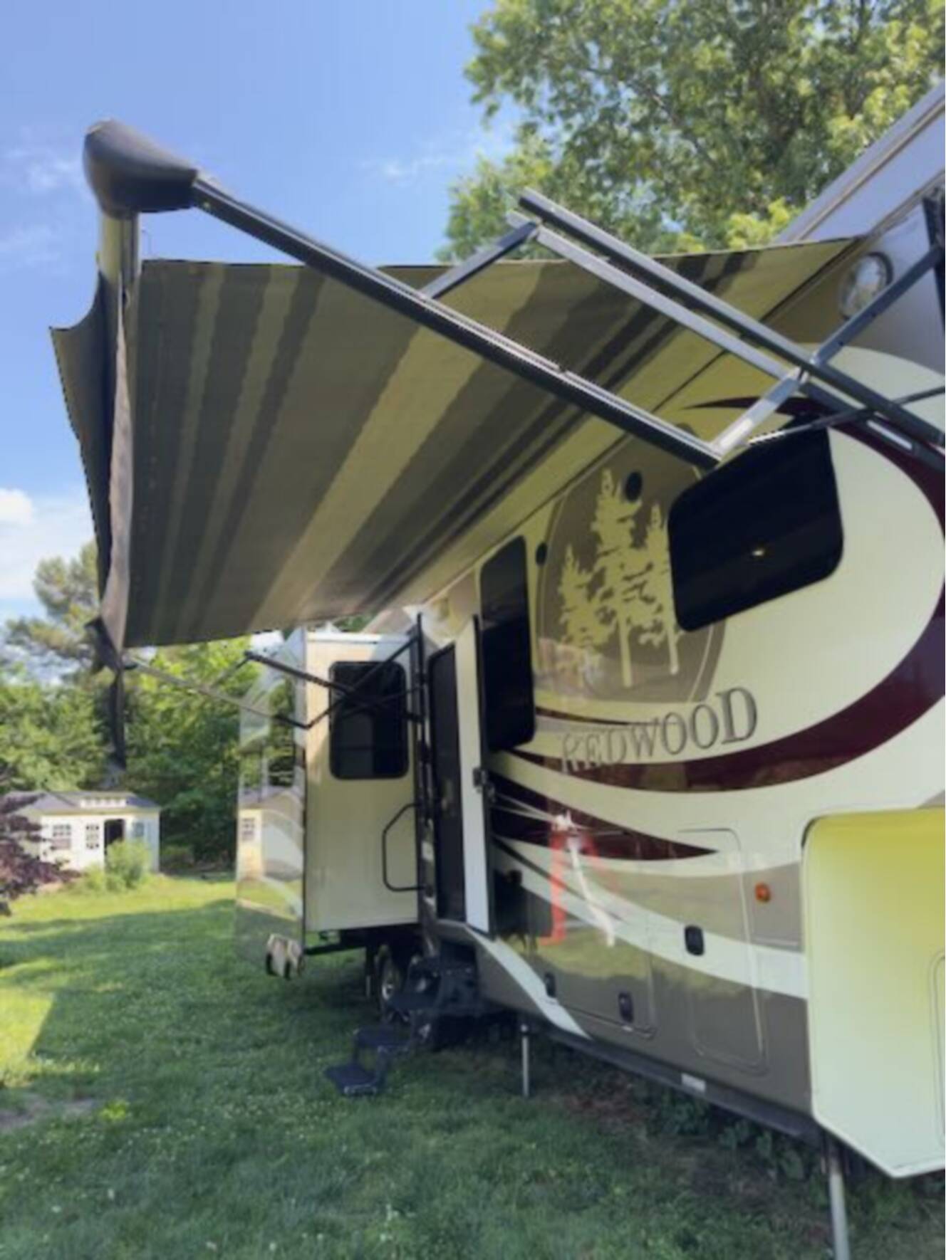 A photo of this 2016 Redwood REDWOOD 31SL