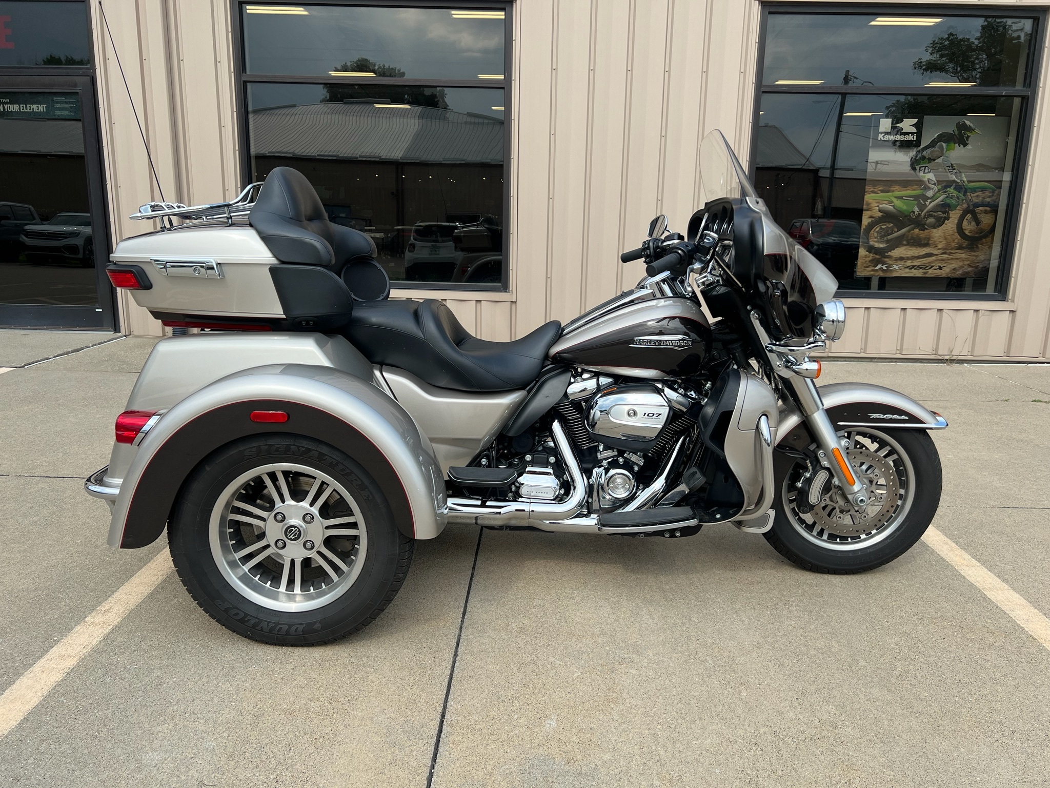 2018 Harley-Davidson Tri Glide® Ultra ULTRA CLASSIC in Bettendorf, IA