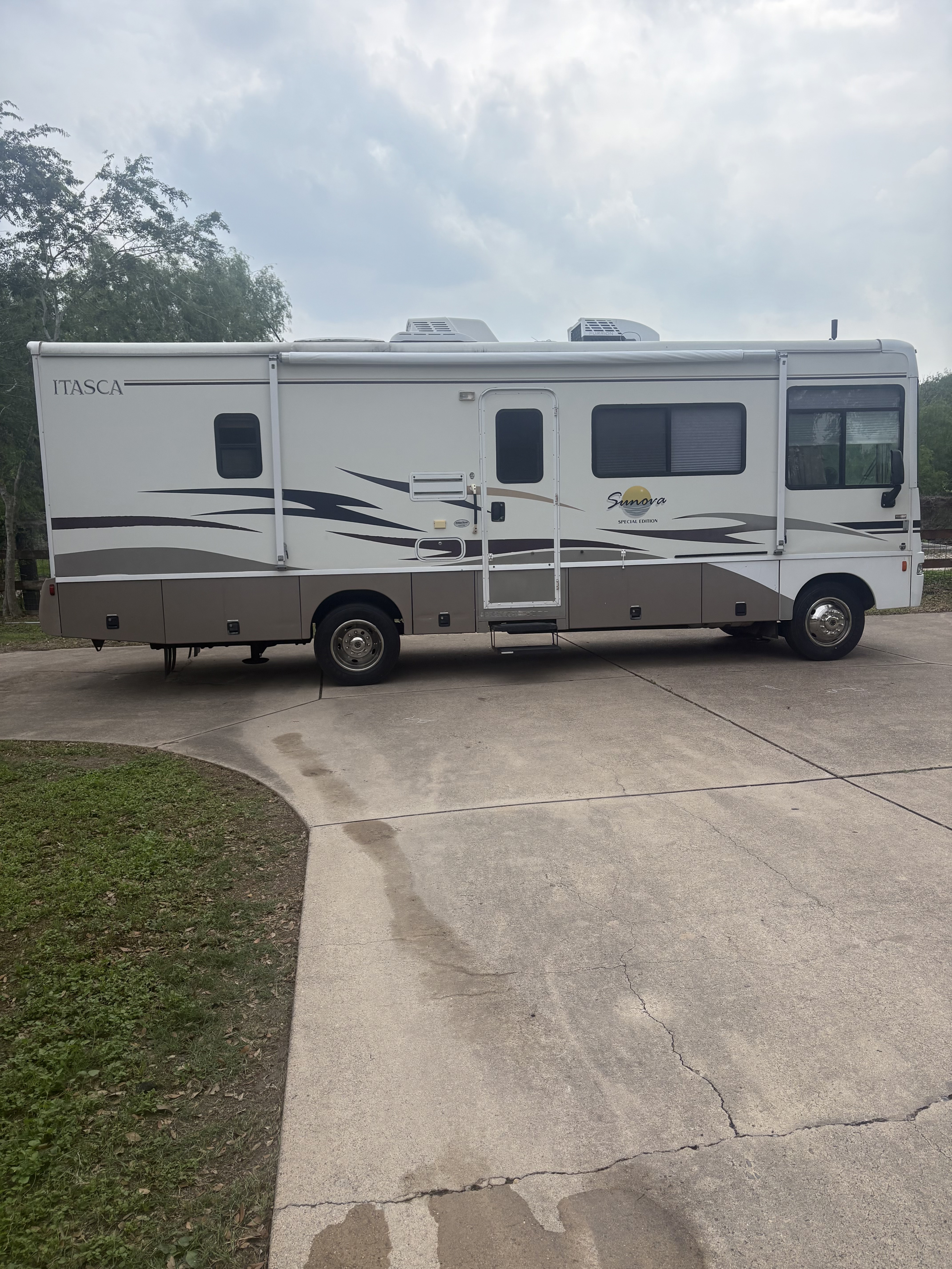 2006 Winnebago ITASCA 40AD RV