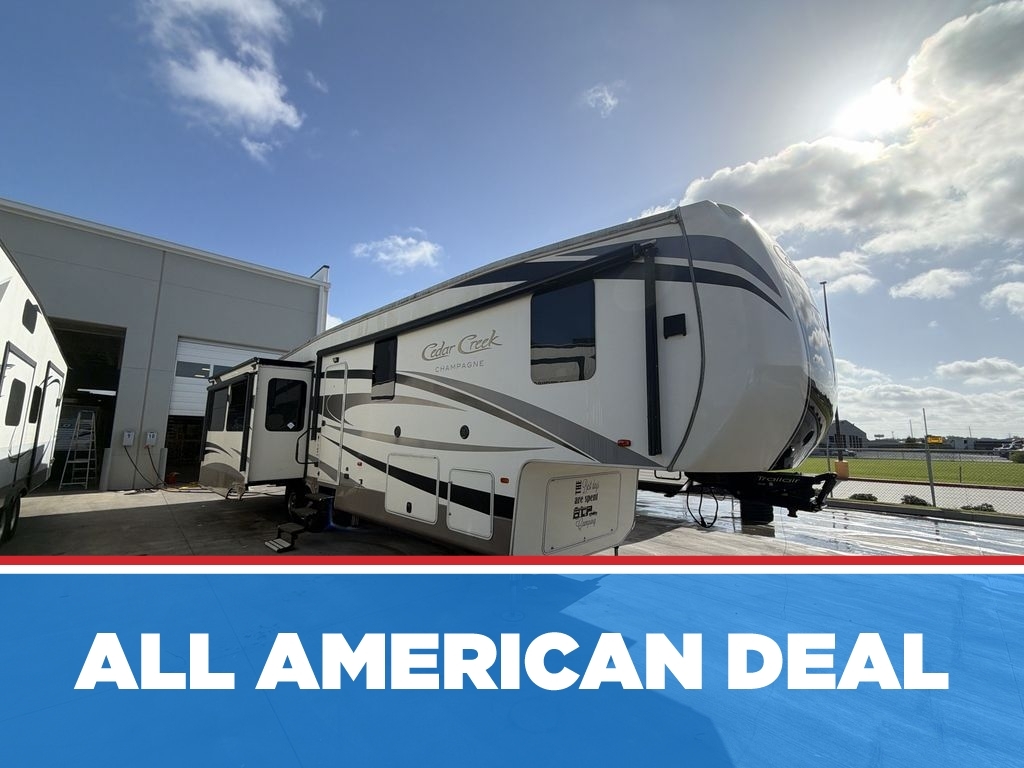 2016 Forest River Cedar Creek Champagne 38EL in katy TX
