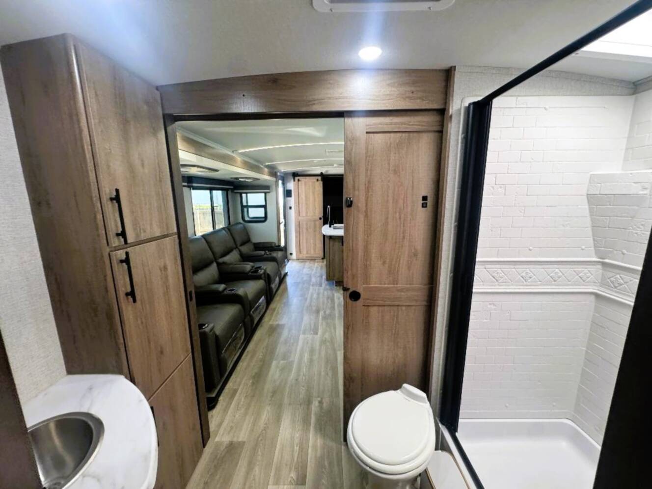 A photo of this 2024 Grand Design IMAGINE 3210BH