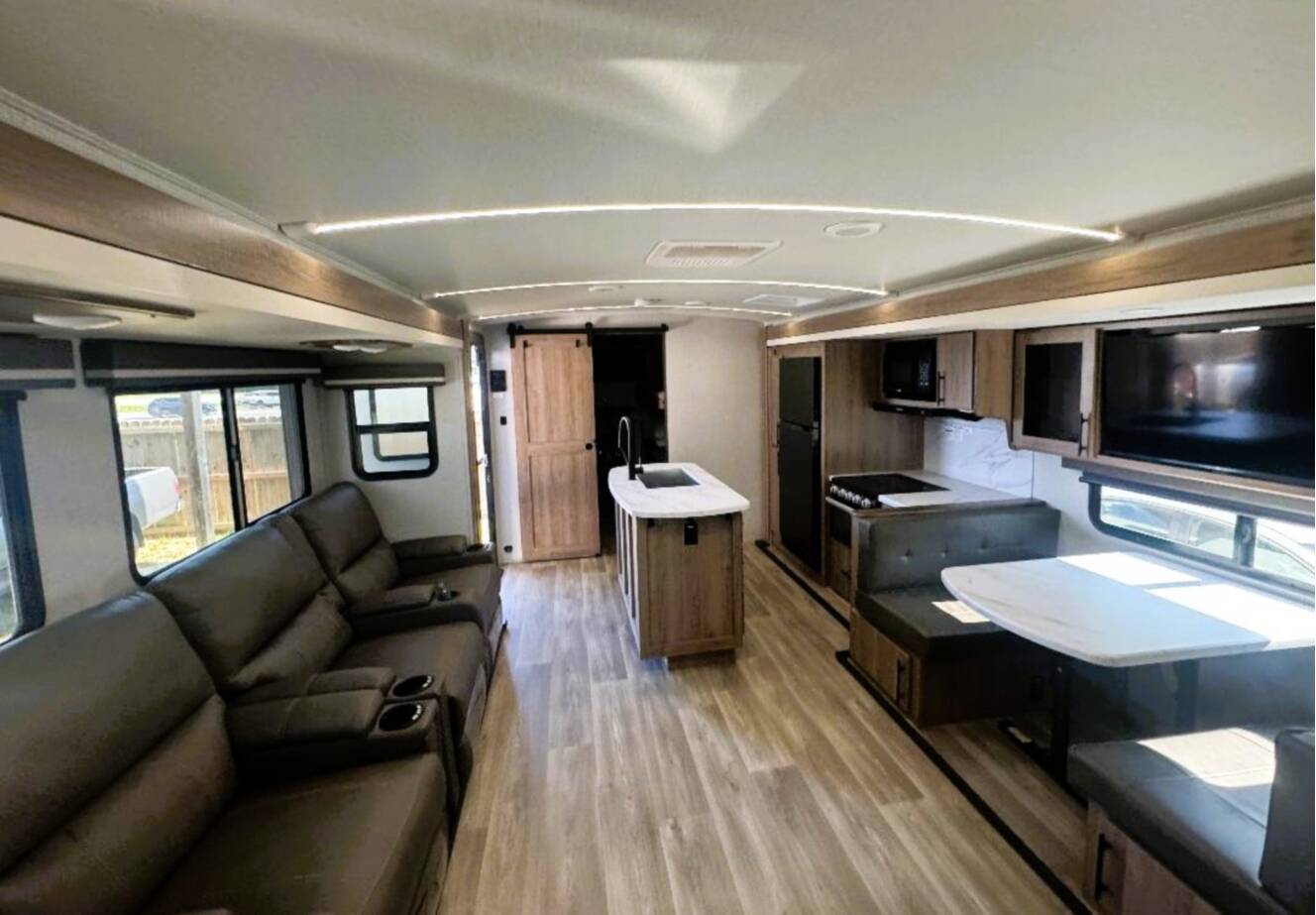 A photo of this 2024 Grand Design IMAGINE 3210BH