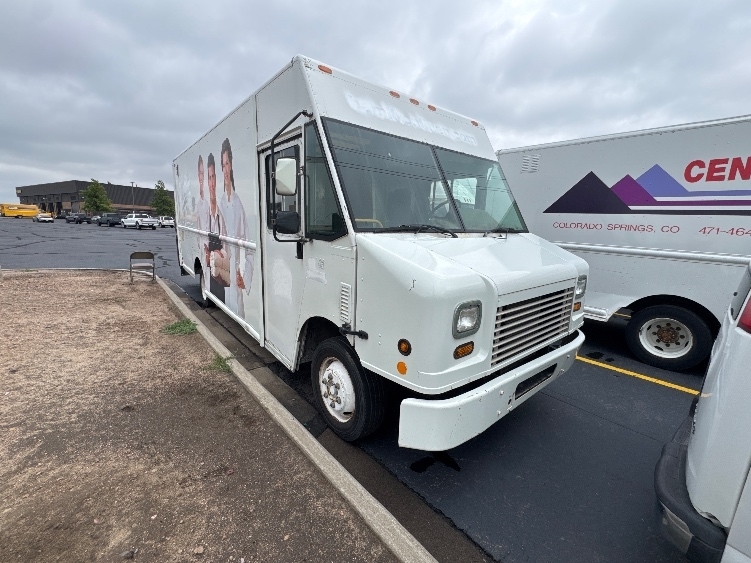 2008 Freightliner MT45 in Aurora, CO