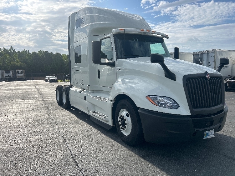 2020 INTERNATIONAL LT625 in Greensboro, NC