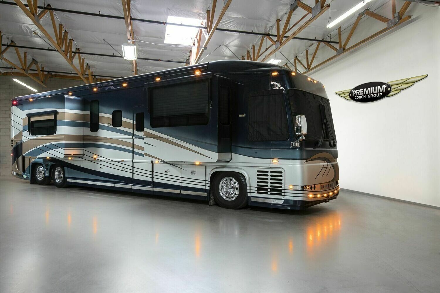 2006 Newell Coach 45 in laurie MO