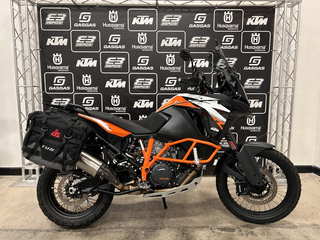 2020 KTM 1290 SUPER ADVENTURE