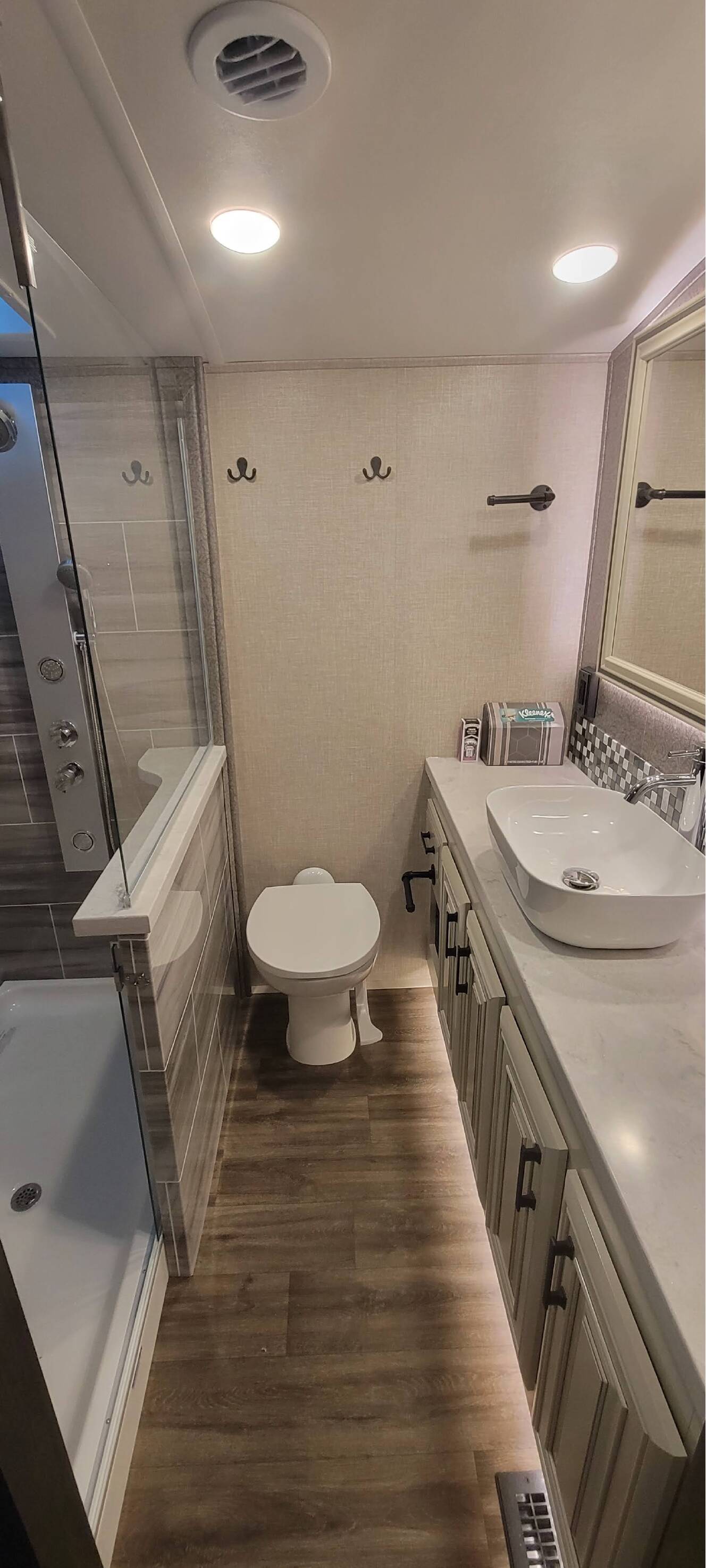 A photo of this 2022 Jayco PINNACLE 36SSWS