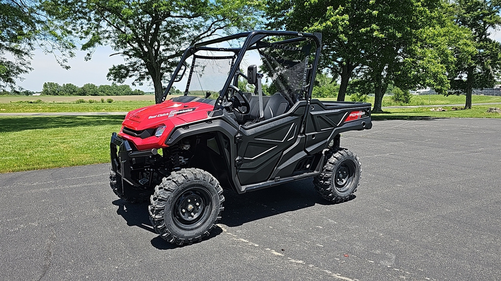 2025 Honda Pioneer 1000 EPS in charleston IL