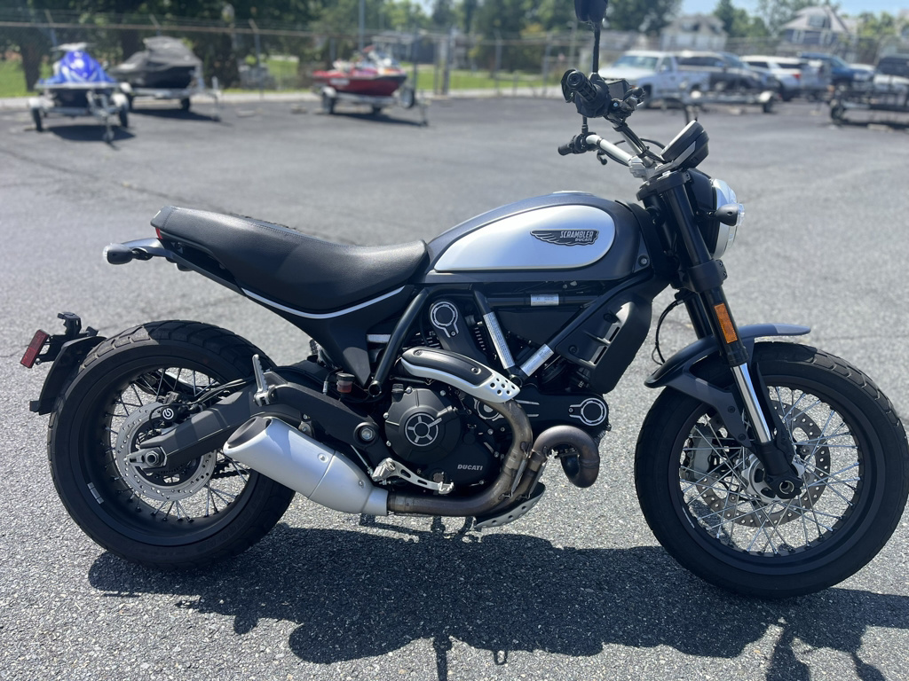 2018 Ducati Scrambler Street Classic CLASSIC in Baltimore, MD