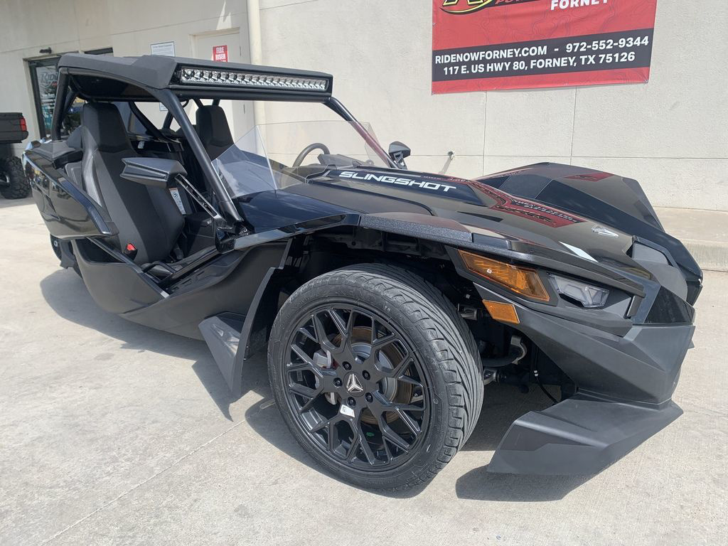 2025 Polaris Slingshot SLINGSHOT SL Autodrive Jet Black S in Forney, TX