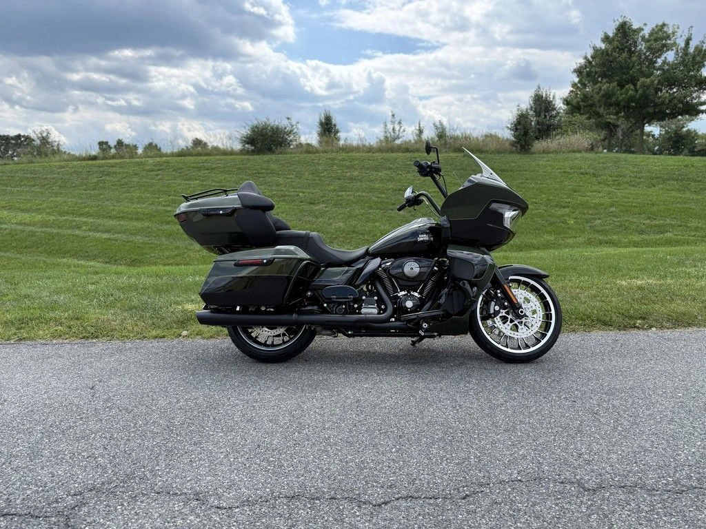 2026 Harley-Davidson Touring FLTRXL - Road Glide Limited