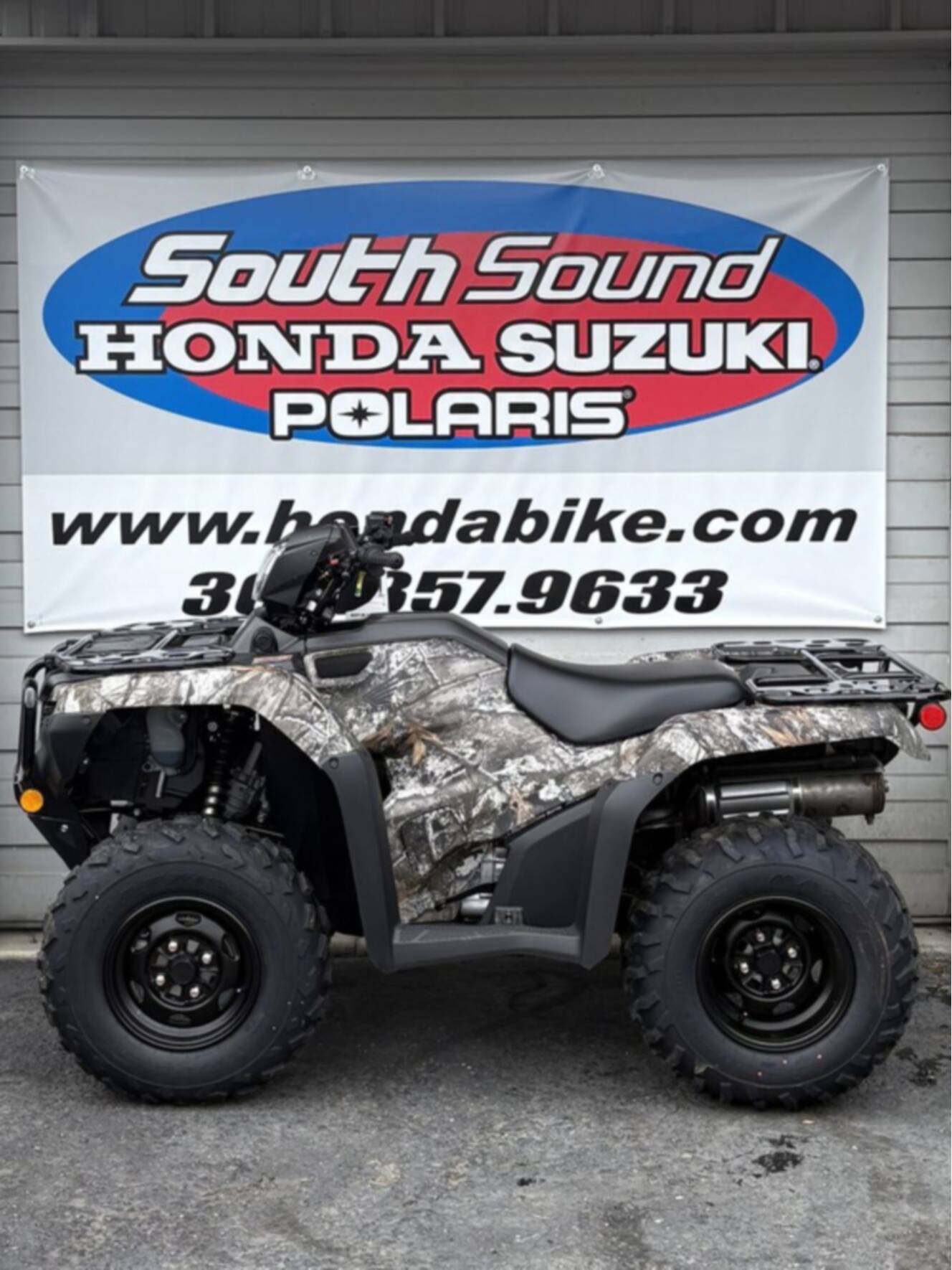 A photo of this 2027 Honda  TRX520FM2V
