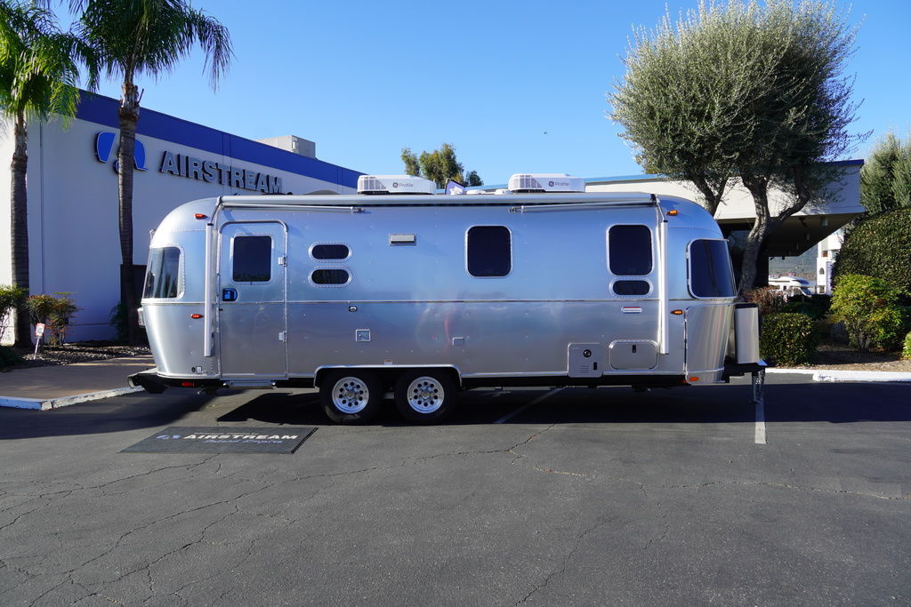 View more photos of this listing