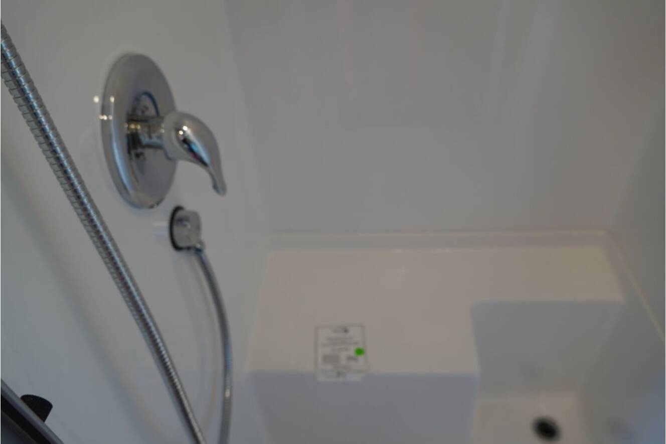 A photo of this 2026 Airstream International 25FBT Hatch