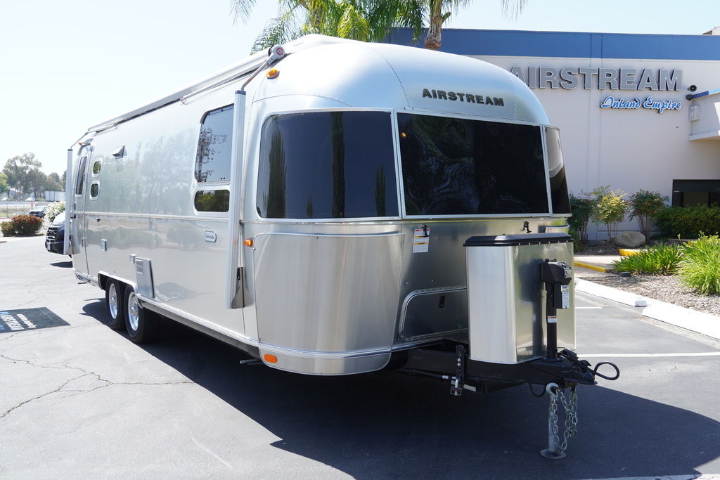 2020 Airstream Globetrotter® 27FBQ RV
