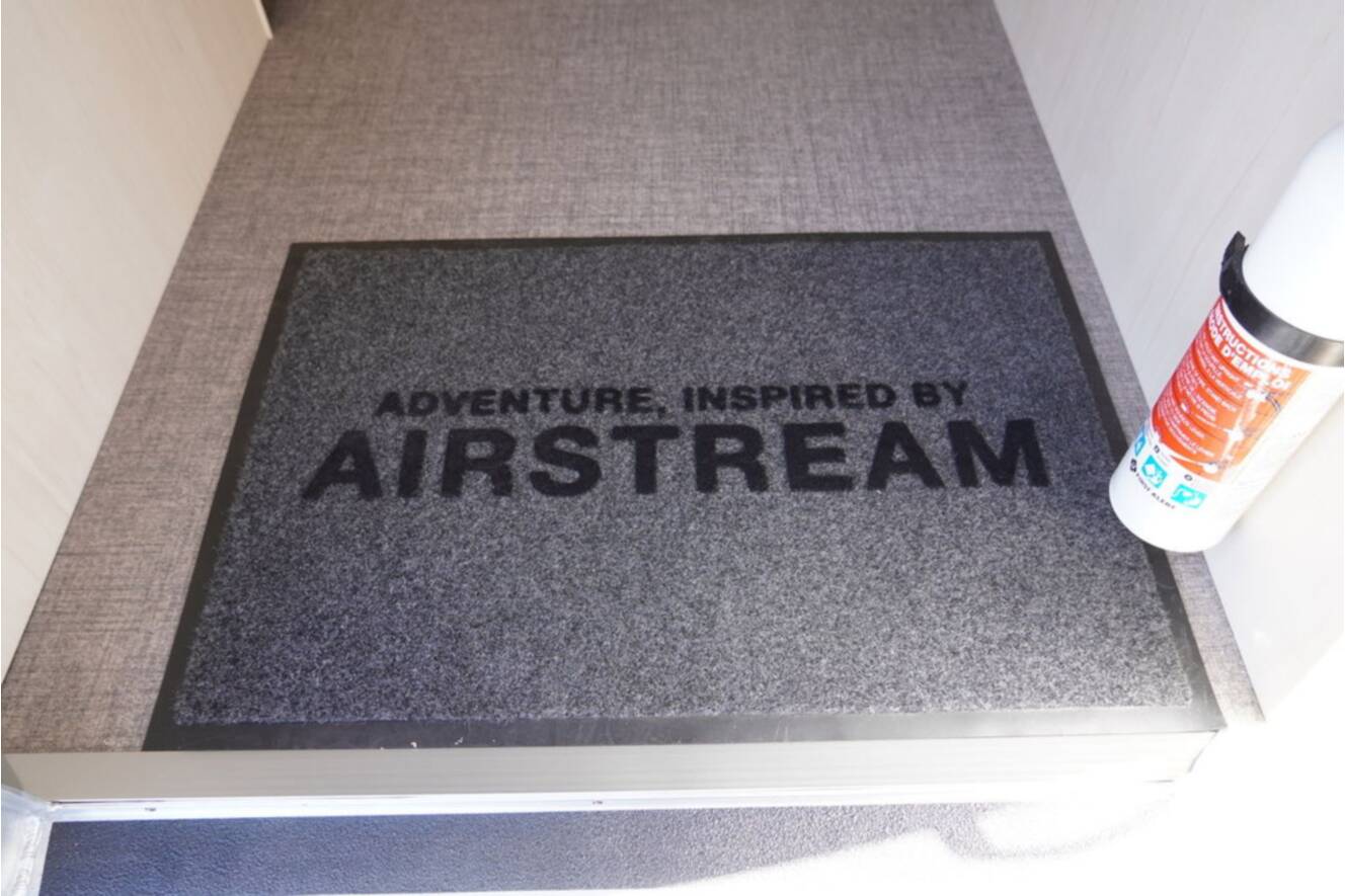 A photo of this 2026 Airstream Flying Cloud 23FBT