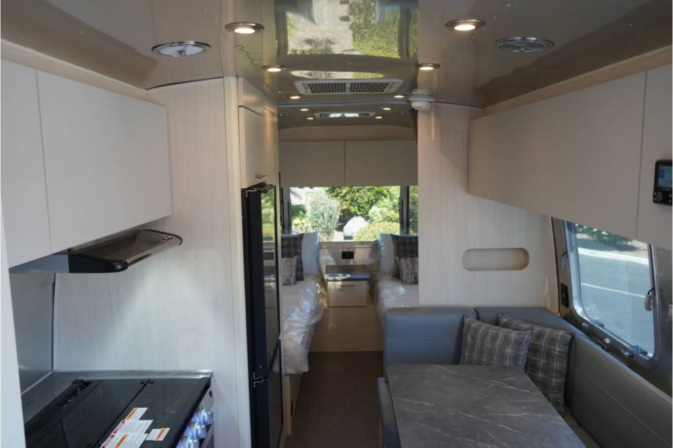 A photo of this 2026 Airstream Flying Cloud 23FBT
