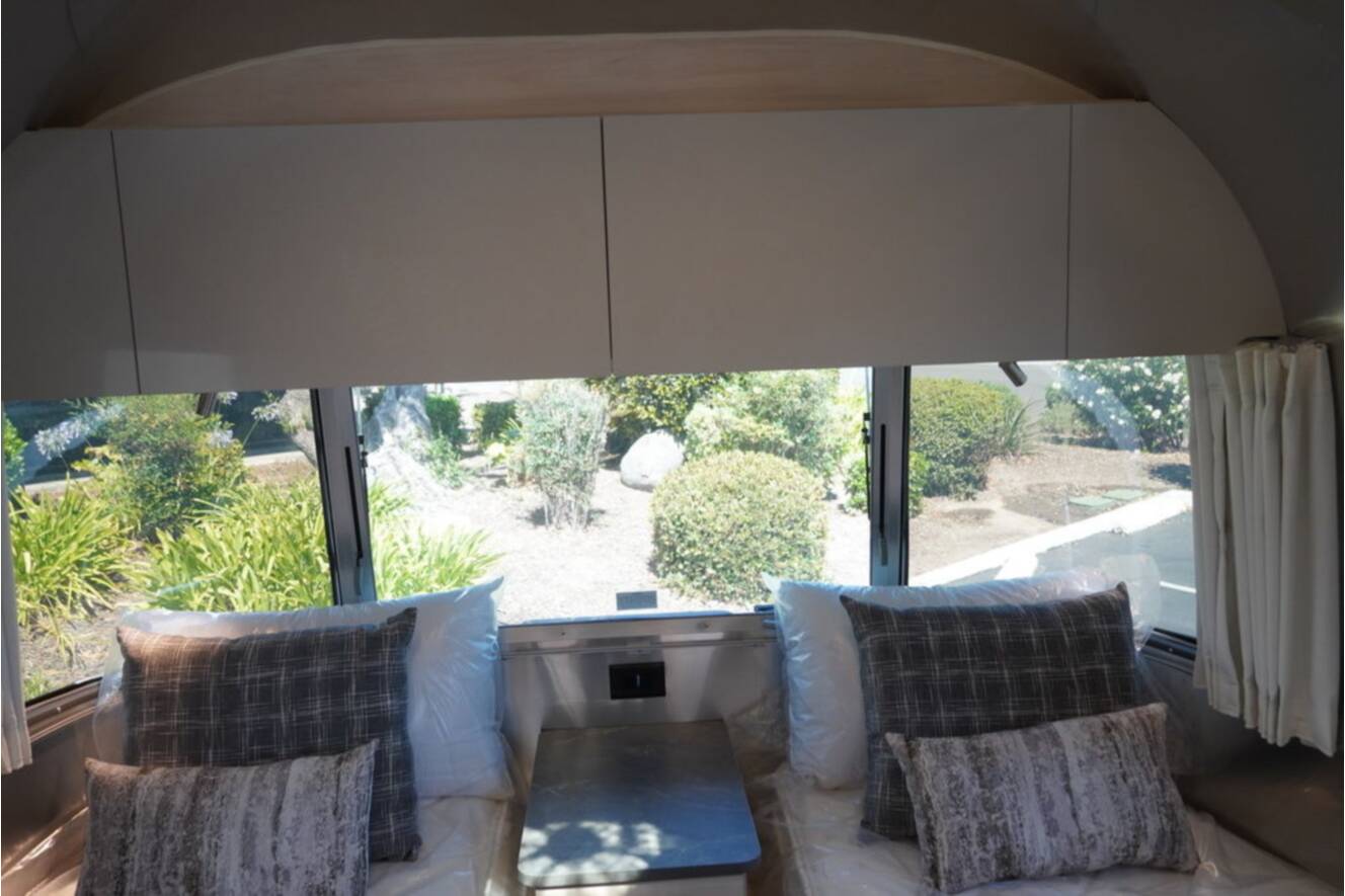 A photo of this 2026 Airstream Flying Cloud 23FBT
