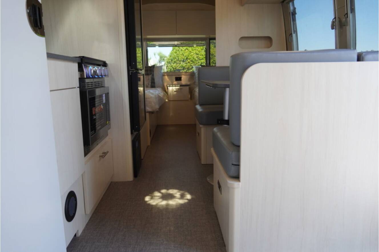 A photo of this 2026 Airstream Flying Cloud 23FBT