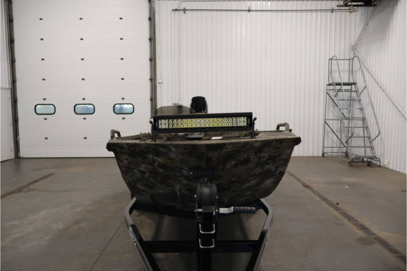 A photo of this 2025 Excel 1651 SC River Warrior