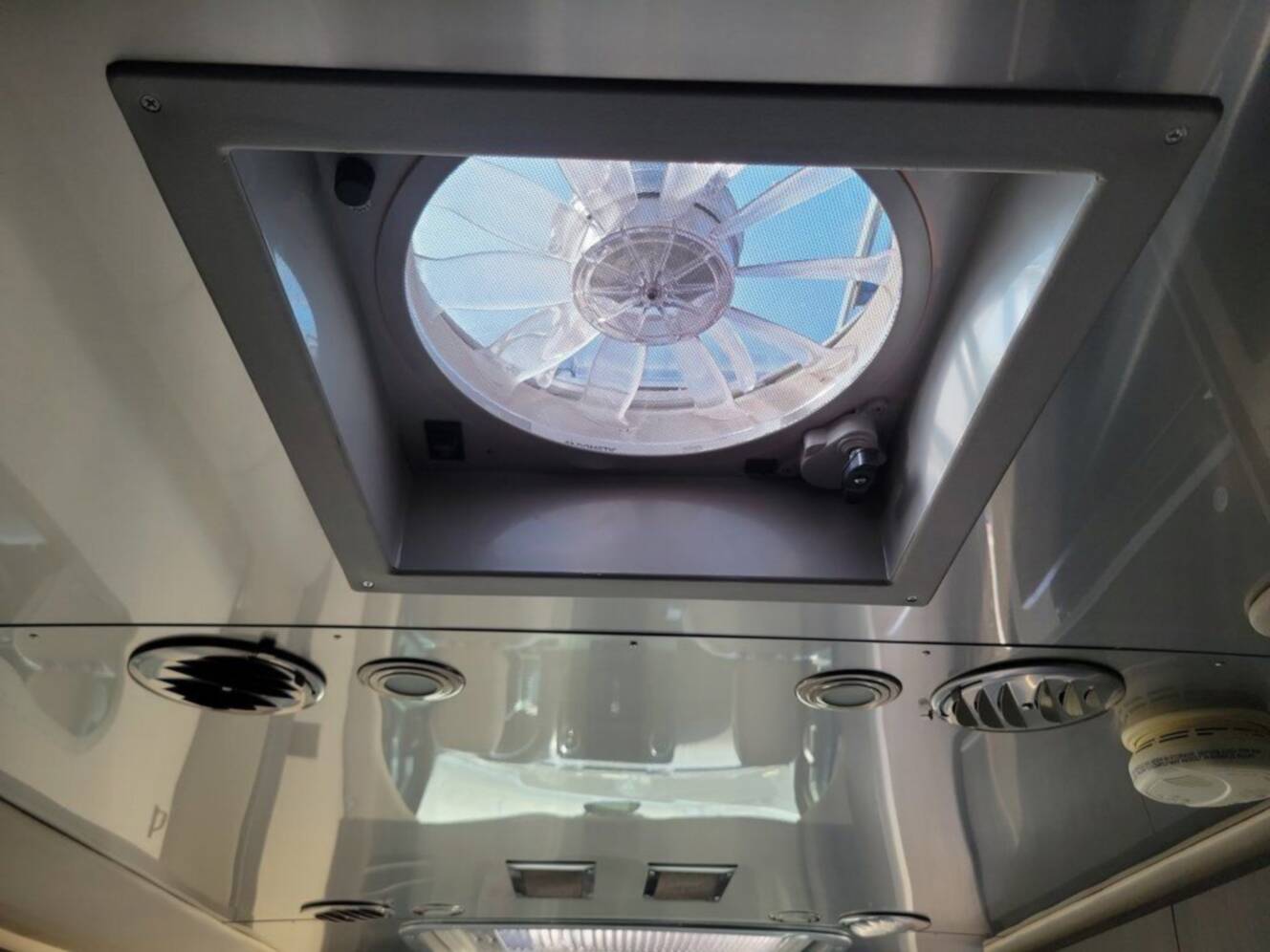 A photo of this 2023 Airstream Atlas E1