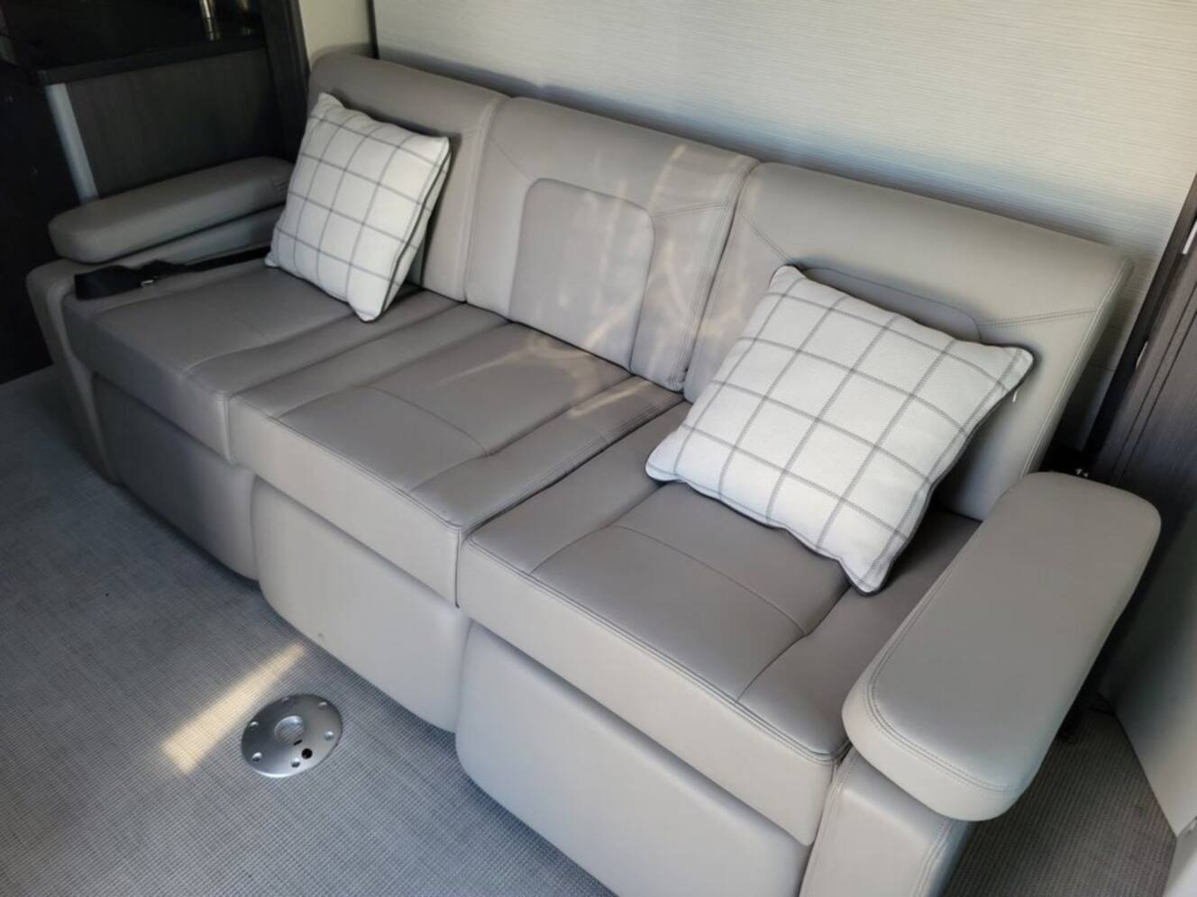 A photo of this 2023 Airstream Atlas E1