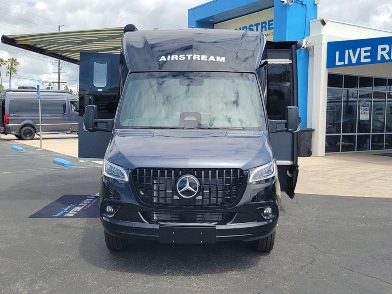 A photo of this 2026 Airstream Atlas Tommy Bahama