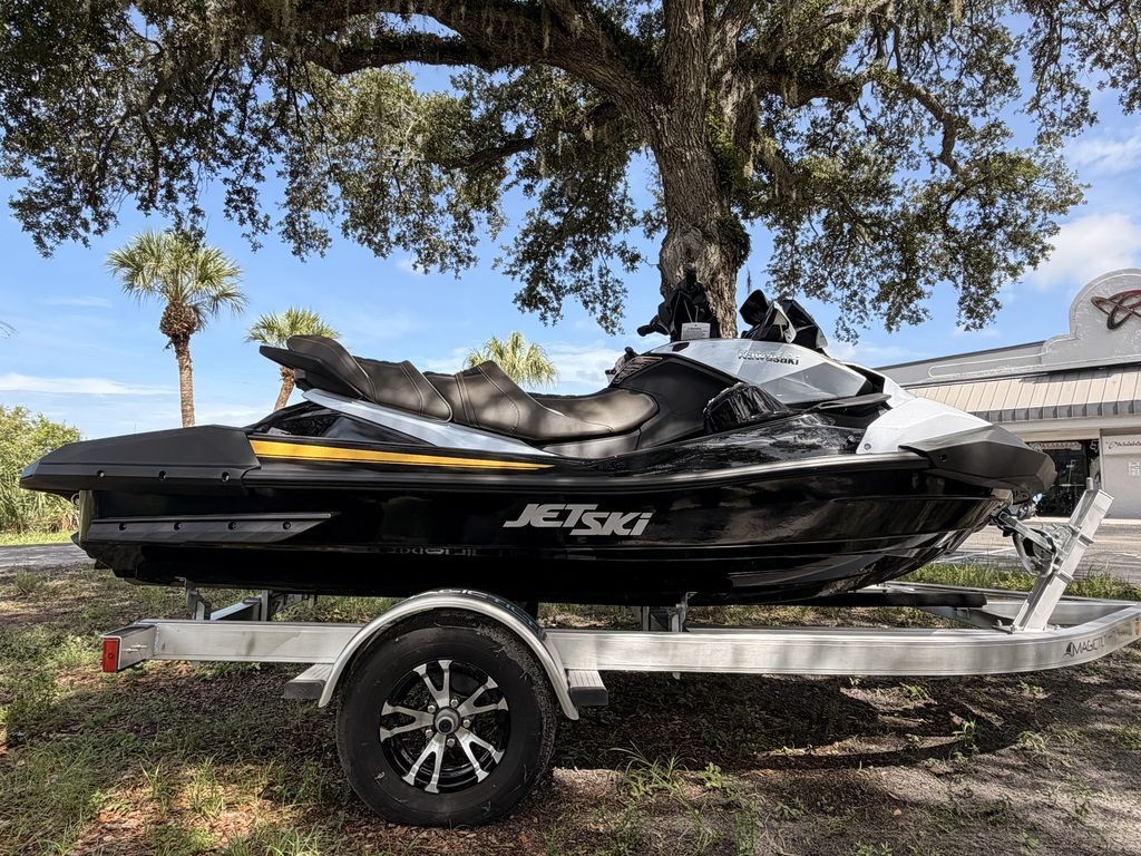 2026 Kawasaki ULTRA 160LX LX in Sarasota, FL