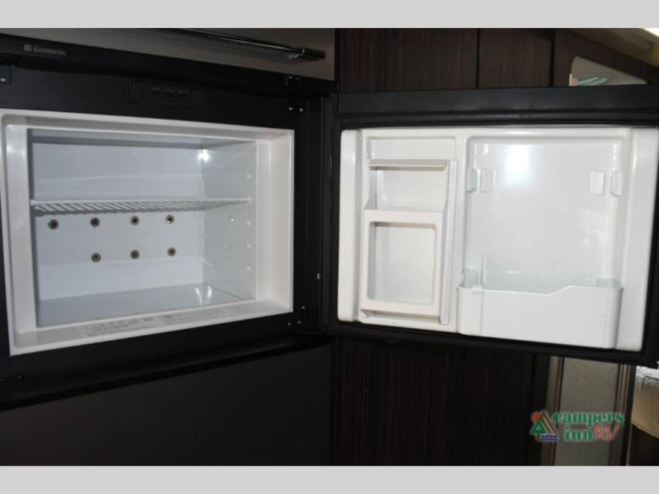 A photo of this 2014 Airstream International Signature 27FB