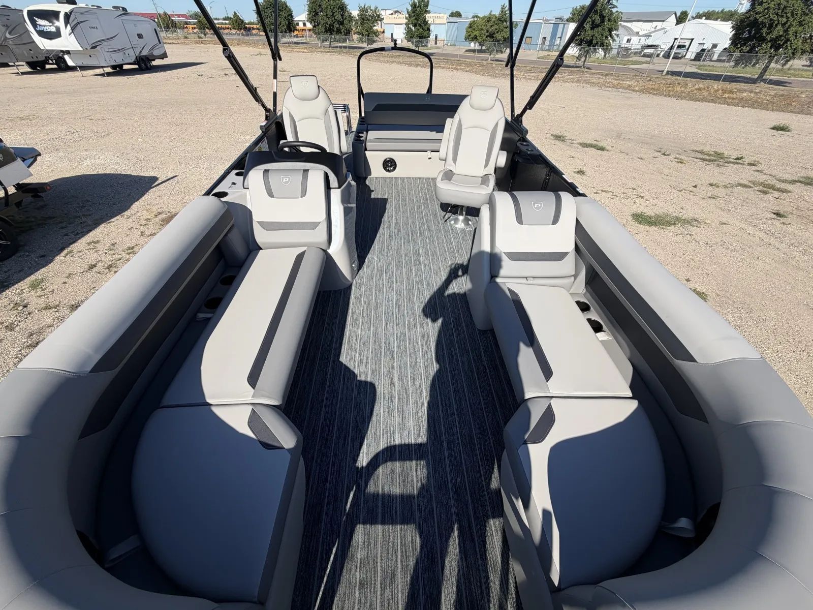 2027 Premier SUNSCAPE 220 RL PTX TRIPLE 200HP BUNK TRAILER DL in fargo ND