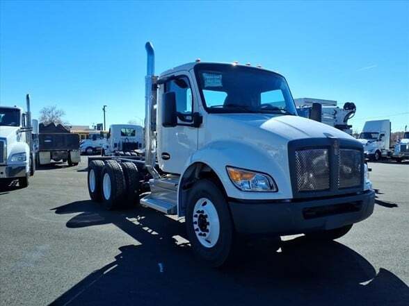 2025 KENWORTH T480 in Landover, MD