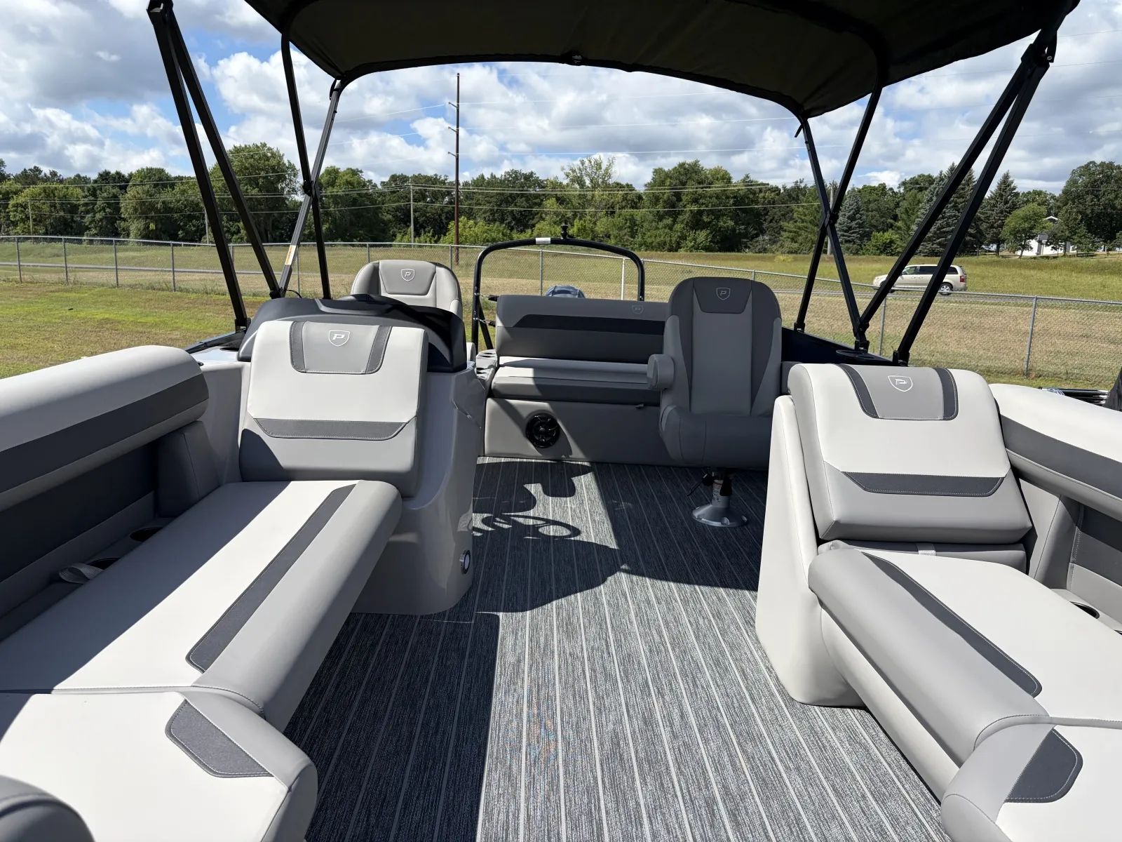 2027 Premier SUNSCAPE 200 RL 90HP BUNK TRAILER DL in detroit lakes MN