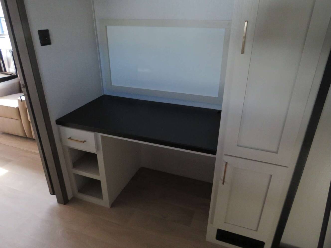 A photo of this 2026 East To West TANDARA 387BH