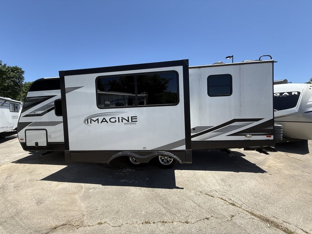 2022 Grand Design Imagine 2400BH in lexington KY