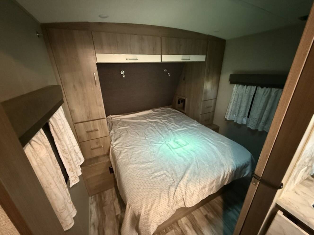 A photo of this 2022 Grand Design Imagine 2400BH