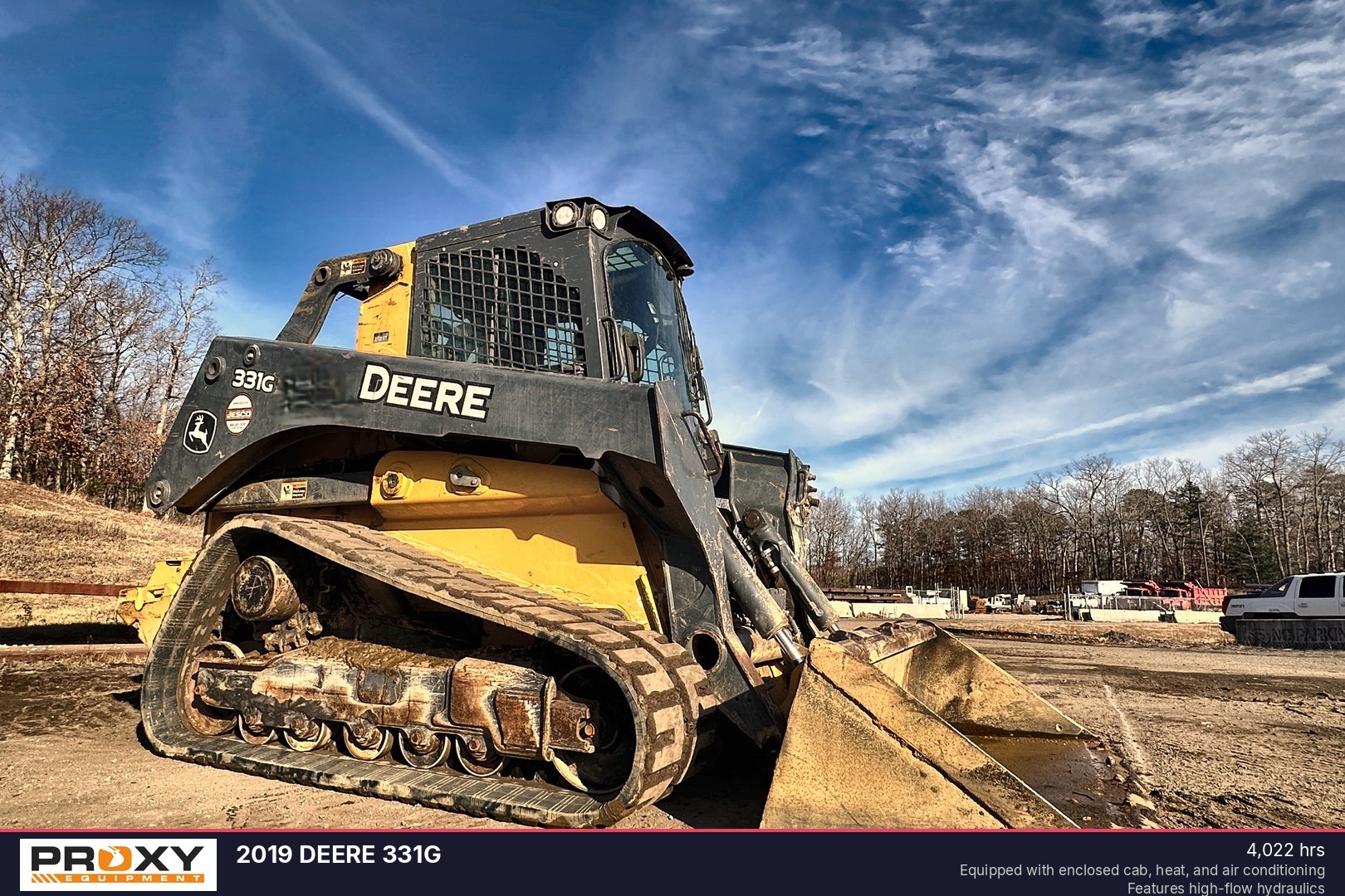 2019 DEERE 331G in Trenton, NJ