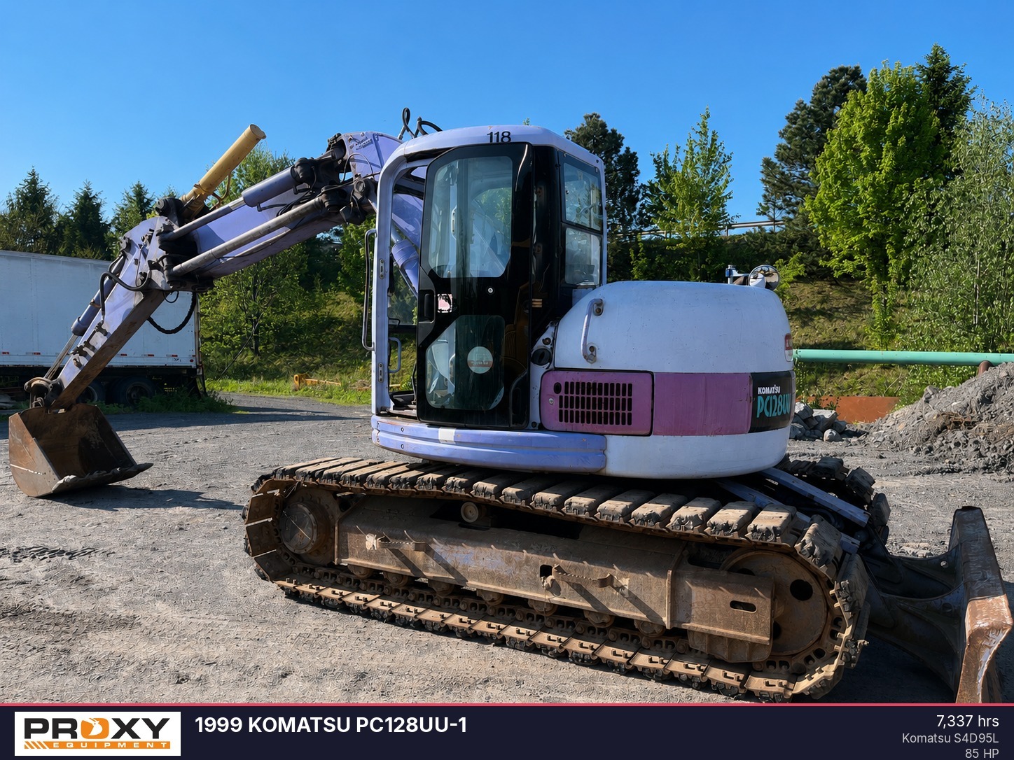 1999 KOMATSU PC128UU-1 in Wilkes-barre, PA